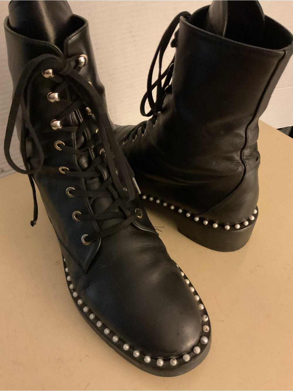 Stuart Weitzman Sondra women black leather pearl trim combat boots US 9
